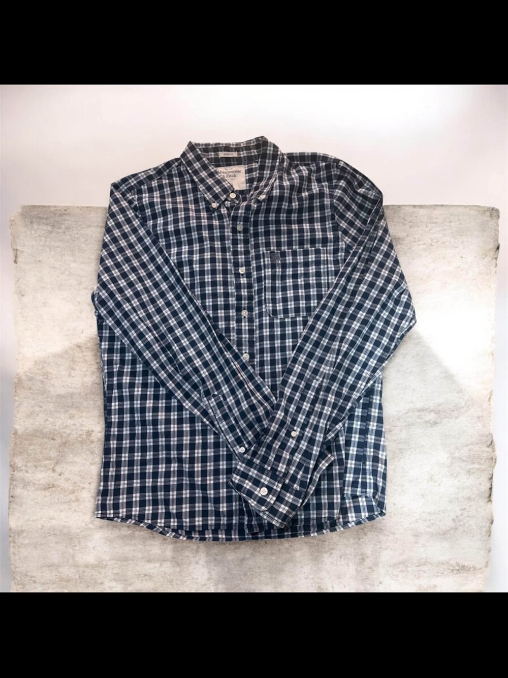 Men's Abercrombie & Fitch Navy and White Plaid Button-Down Shirt